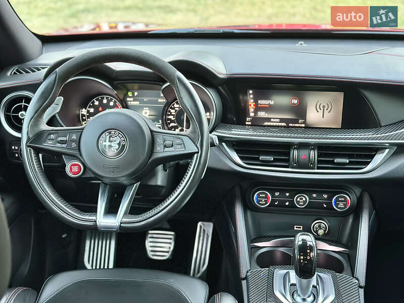 Позашляховик / Кросовер Alfa Romeo Stelvio 2018 в Києві