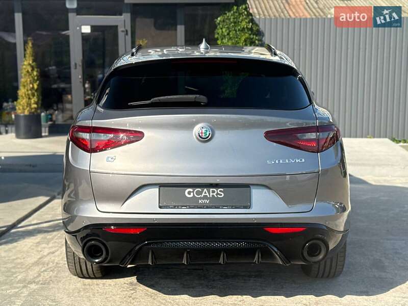 Внедорожник / Кроссовер Alfa Romeo Stelvio 2018 в Киеве фото 10 Внедорожник / Кроссовер Alfa Romeo Stelvio 2018 в Киеве