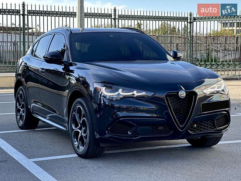 Внедорожник / Кроссовер Alfa Romeo Stelvio 2023 в Киеве