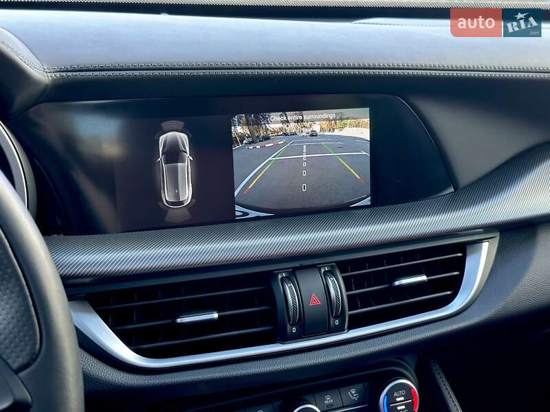 Внедорожник / Кроссовер Alfa Romeo Stelvio 2023 в Киеве