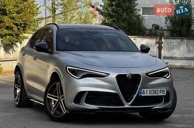 Внедорожник / Кроссовер Alfa Romeo Stelvio 2018 в Киеве