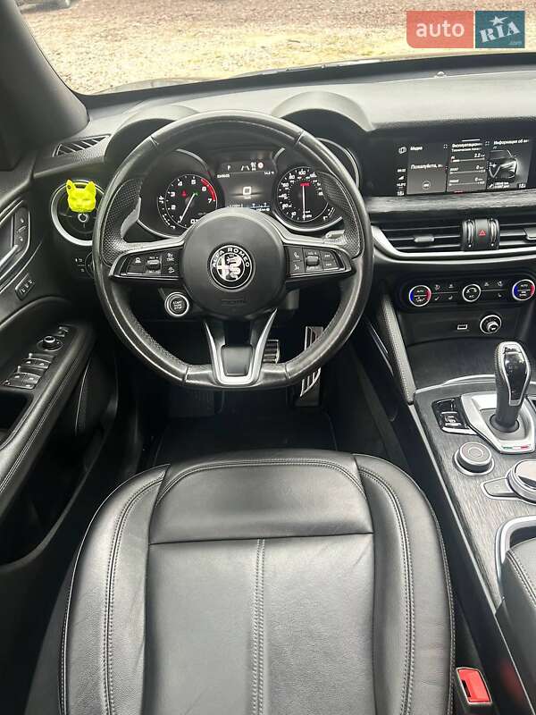 Внедорожник / Кроссовер Alfa Romeo Stelvio 2021 в Львове