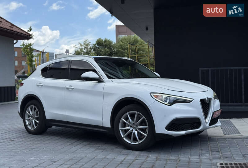 Внедорожник / Кроссовер Alfa Romeo Stelvio 2017 в Львове