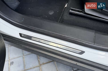 Внедорожник / Кроссовер Alfa Romeo Stelvio 2017 в 