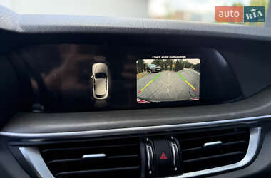 Внедорожник / Кроссовер Alfa Romeo Stelvio 2017 в 