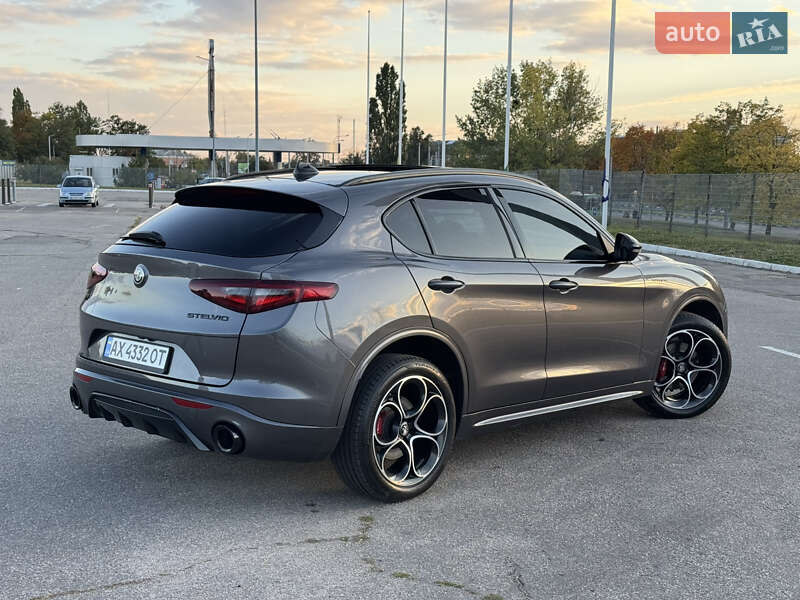 Позашляховик / Кросовер Alfa Romeo Stelvio 2021 в Харкові