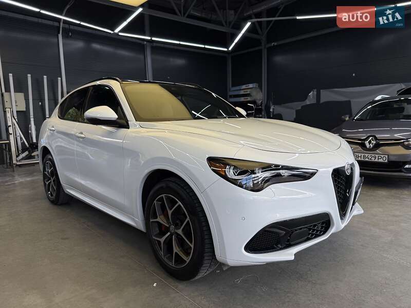 Внедорожник / Кроссовер Alfa Romeo Stelvio 2021 в Черновцах