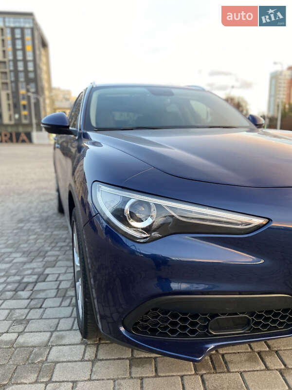 Внедорожник / Кроссовер Alfa Romeo Stelvio 2017 в Харькове фото 43 Внедорожник / Кроссовер Alfa Romeo Stelvio 2017 в Харькове