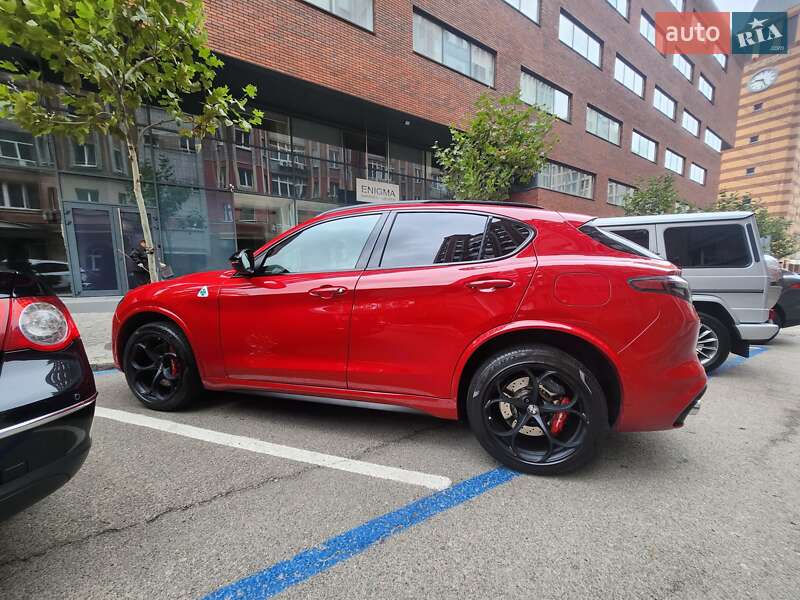 Внедорожник / Кроссовер Alfa Romeo Stelvio 2022 в Днепре