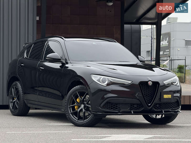 Внедорожник / Кроссовер Alfa Romeo Stelvio 2020 в Киеве фото 5 Внедорожник / Кроссовер Alfa Romeo Stelvio 2020 в Киеве