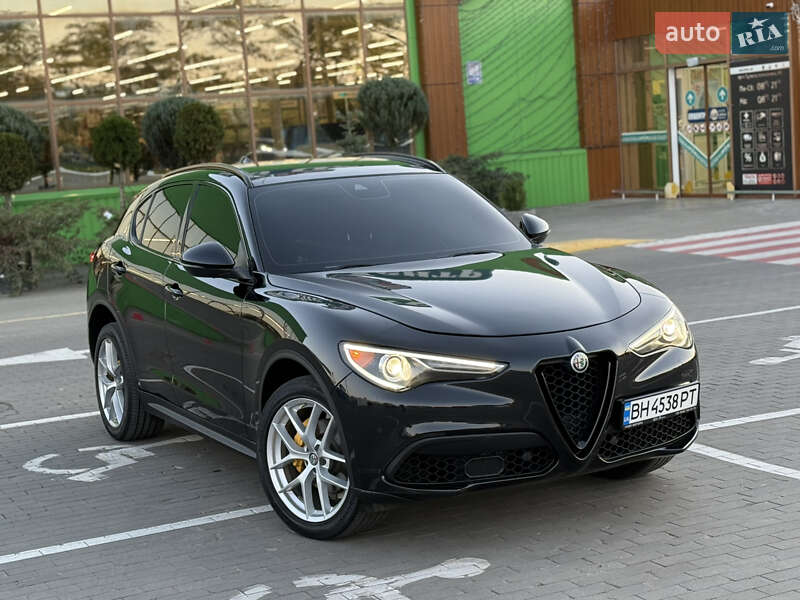 Позашляховик / Кросовер Alfa Romeo Stelvio 2017 в Одесі фото 11 Позашляховик / Кросовер Alfa Romeo Stelvio 2017 в Одесі