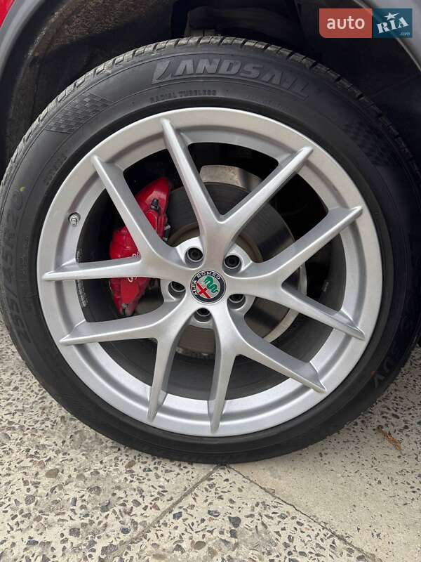 Внедорожник / Кроссовер Alfa Romeo Stelvio 2017 в Дрогобыче фото 18 Внедорожник / Кроссовер Alfa Romeo Stelvio 2017 в Дрогобыче