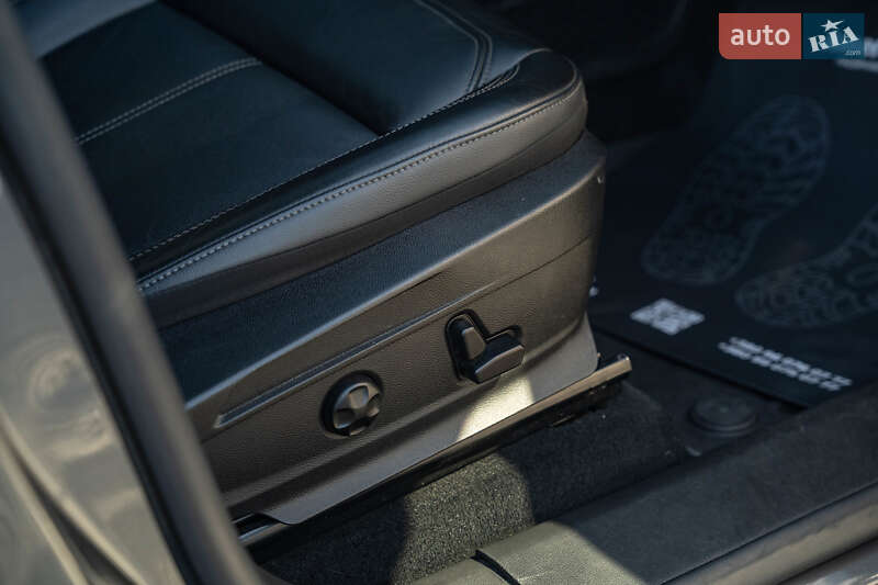 Внедорожник / Кроссовер Alfa Romeo Stelvio 2017 в Черновцах фото 33 Внедорожник / Кроссовер Alfa Romeo Stelvio 2017 в Черновцах