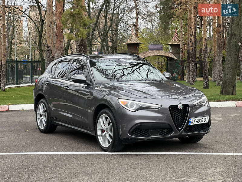 Alfa Romeo Stelvio 2018