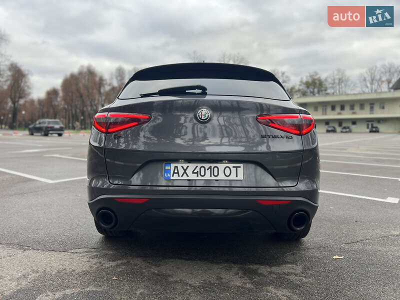 Позашляховик / Кросовер Alfa Romeo Stelvio 2018 в Харкові фото 7 Позашляховик / Кросовер Alfa Romeo Stelvio 2018 в Харкові