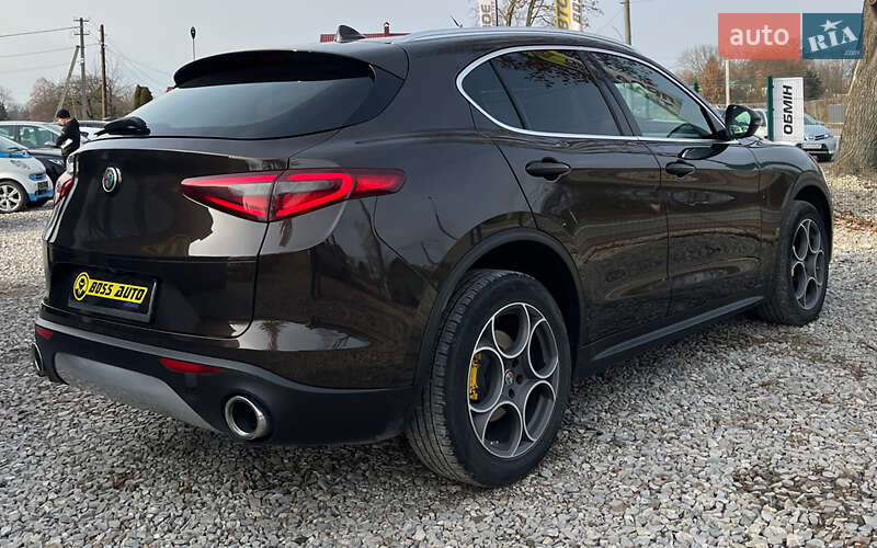 Внедорожник / Кроссовер Alfa Romeo Stelvio 2017 в Коломые фото 7 Внедорожник / Кроссовер Alfa Romeo Stelvio 2017 в Коломые