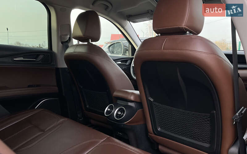 Внедорожник / Кроссовер Alfa Romeo Stelvio 2017 в Коломые фото 21 Внедорожник / Кроссовер Alfa Romeo Stelvio 2017 в Коломые