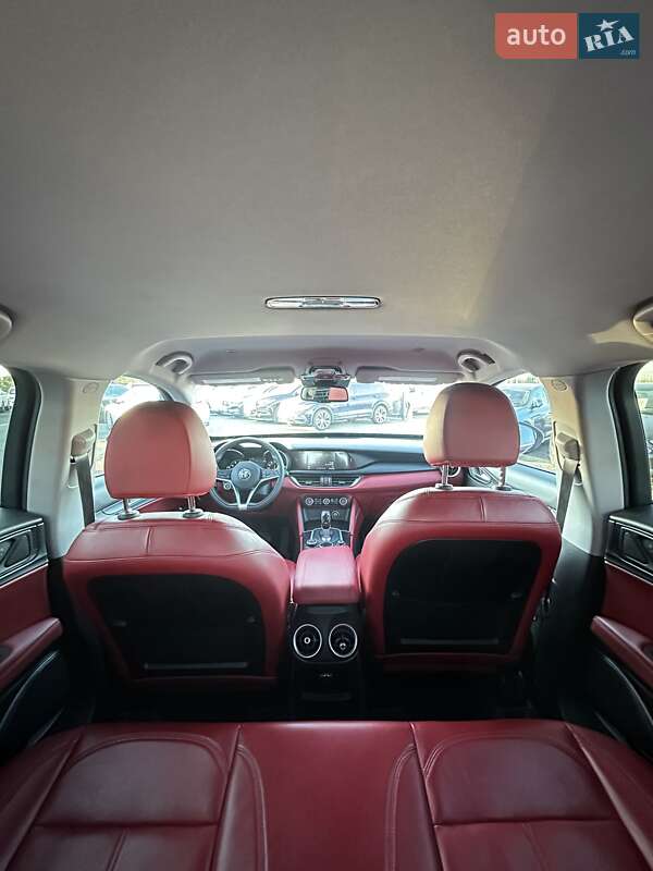 Внедорожник / Кроссовер Alfa Romeo Stelvio 2018 в Белогородке