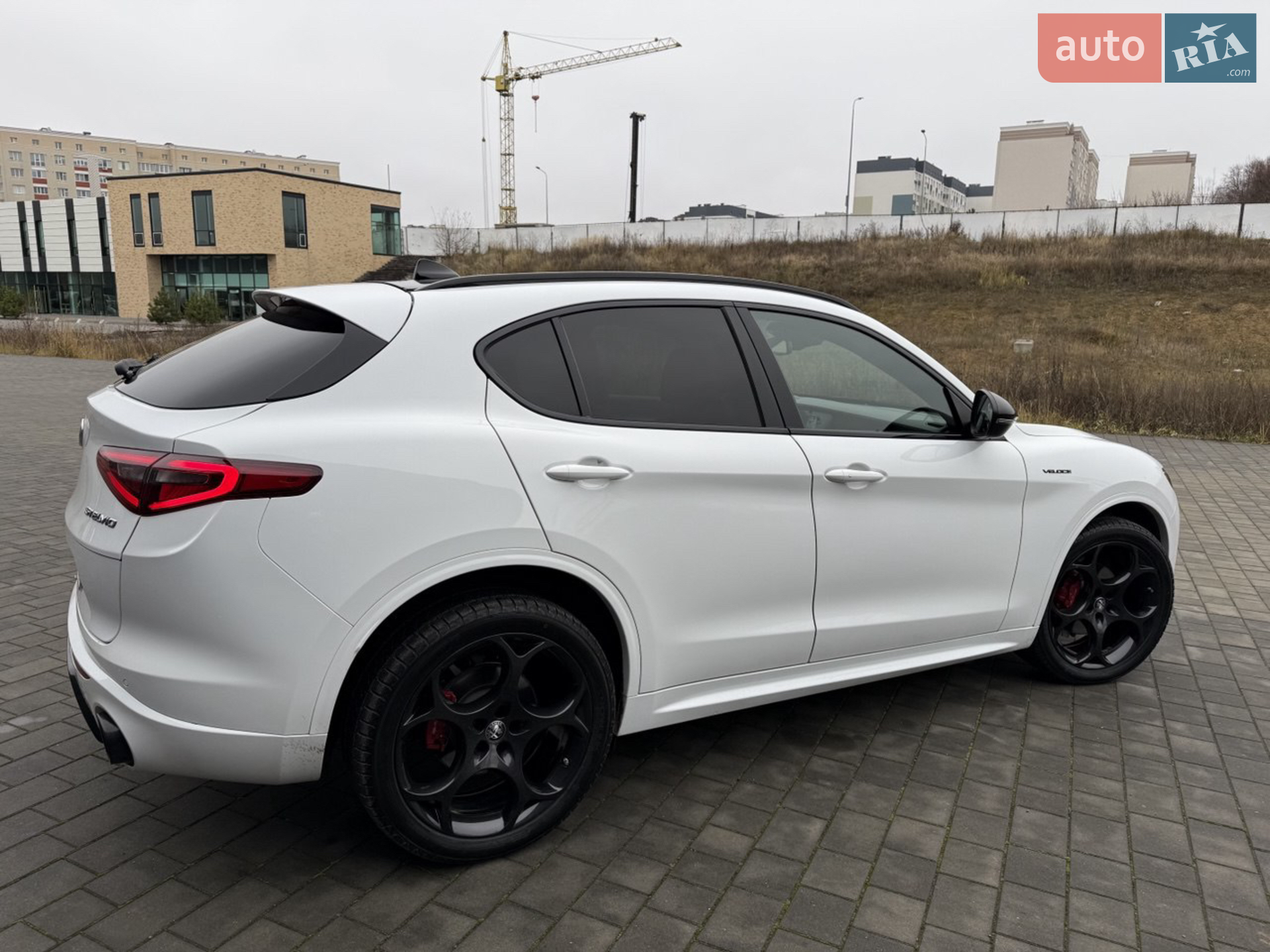 2022 Alfa Romeo Stelvio - мініатюра 5