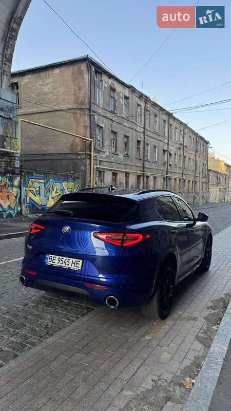 Внедорожник / Кроссовер Alfa Romeo Stelvio 2021 в Одессе фото 3 Внедорожник / Кроссовер Alfa Romeo Stelvio 2021 в Одессе