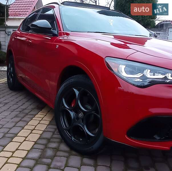 Внедорожник / Кроссовер Alfa Romeo Stelvio 2023 в Виннице
