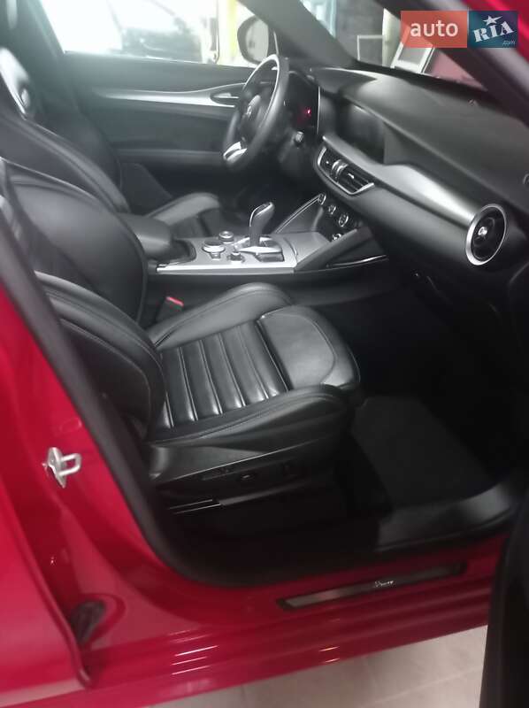Внедорожник / Кроссовер Alfa Romeo Stelvio 2023 в Виннице