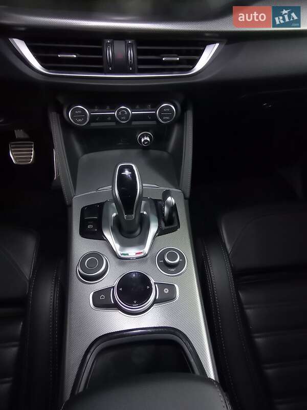 Внедорожник / Кроссовер Alfa Romeo Stelvio 2023 в Виннице