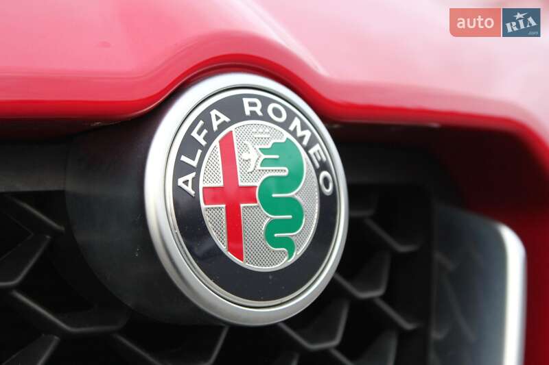 Позашляховик / Кросовер Alfa Romeo Stelvio 2018 в Світловодську