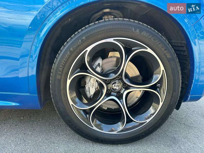 Внедорожник / Кроссовер Alfa Romeo Stelvio 2022 в Одессе