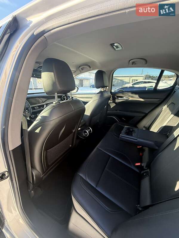 Внедорожник / Кроссовер Alfa Romeo Stelvio 2020 в Киеве