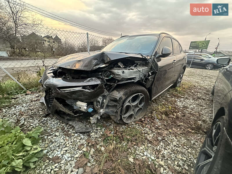 Внедорожник / Кроссовер Alfa Romeo Stelvio 2017 в Ивано-Франковске