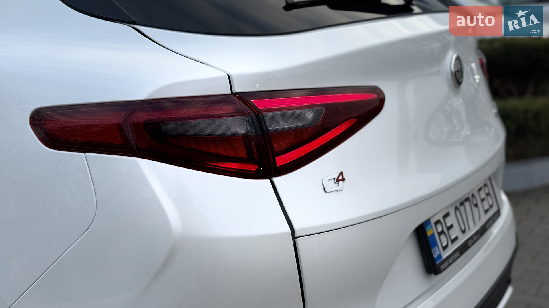 2018 Alfa Romeo Stelvio - мініатюра 9