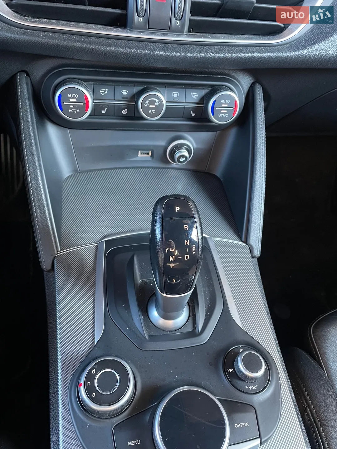 2017 Alfa Romeo Stelvio - мініатюра 10