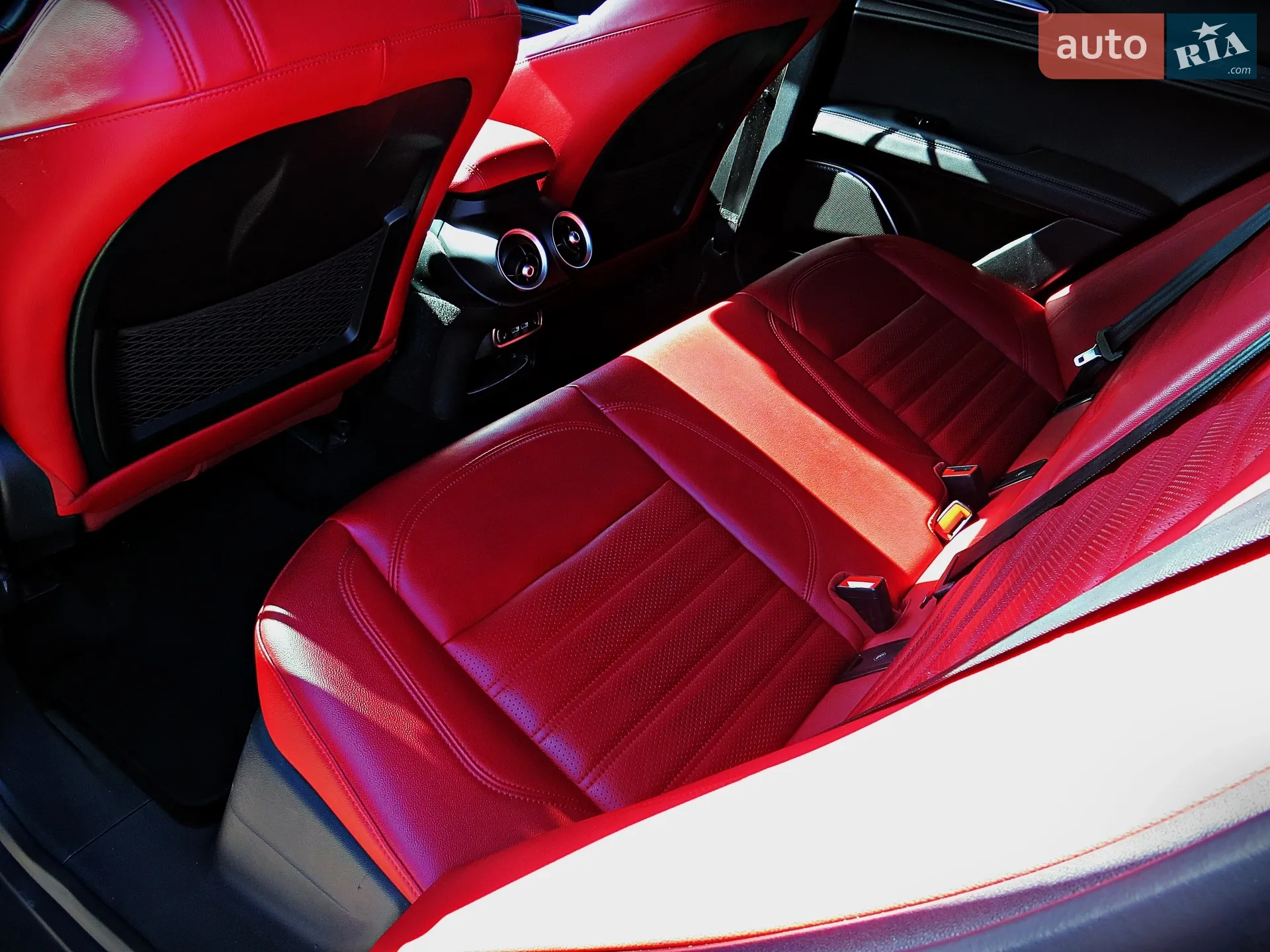 2021 Alfa Romeo Stelvio - мініатюра 19