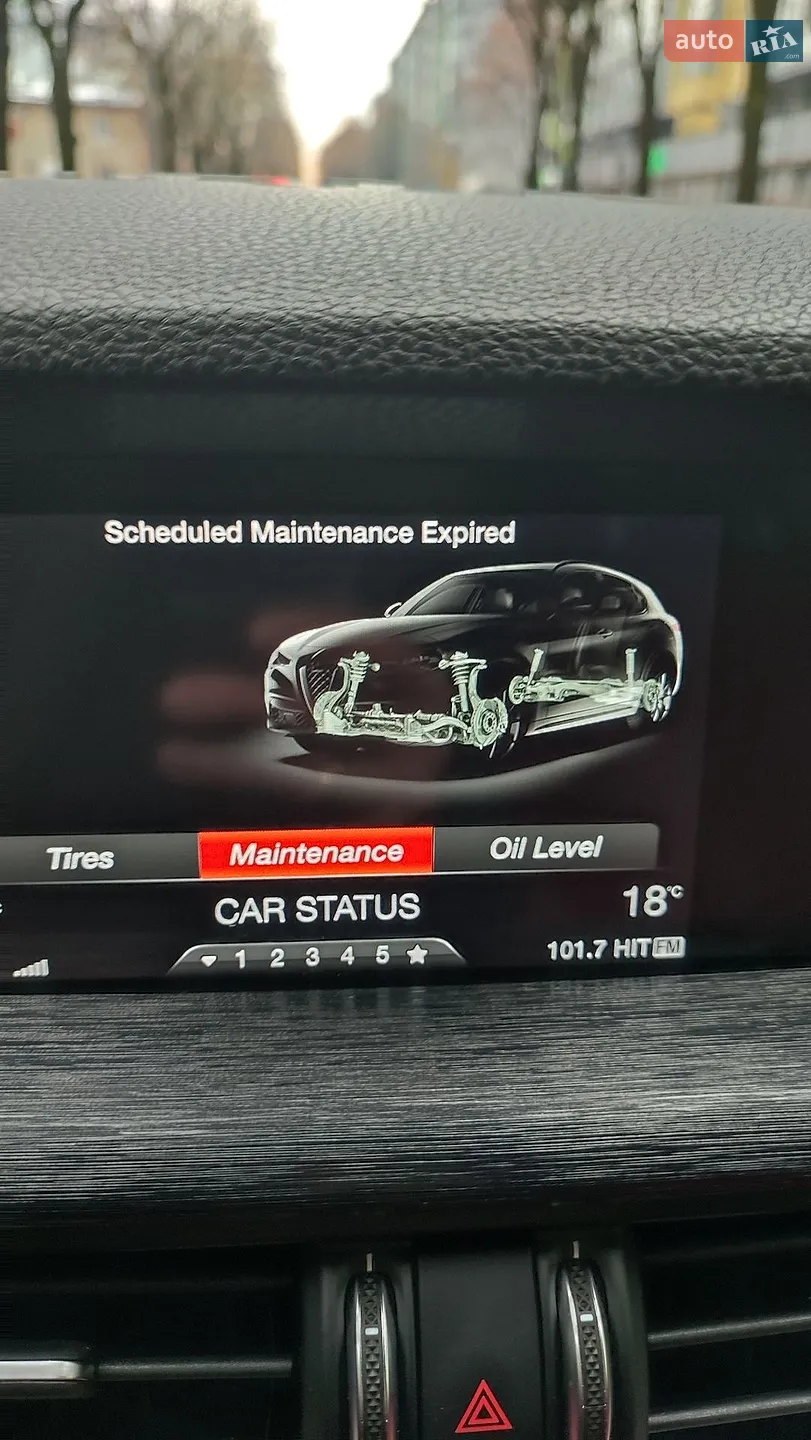 2019 Alfa Romeo Stelvio - мініатюра 21