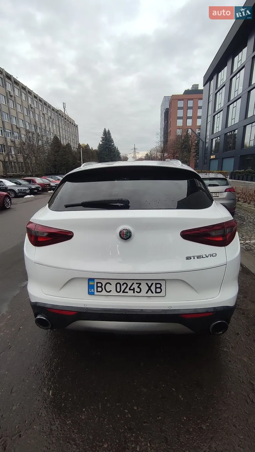2019 Alfa Romeo Stelvio - мініатюра 28