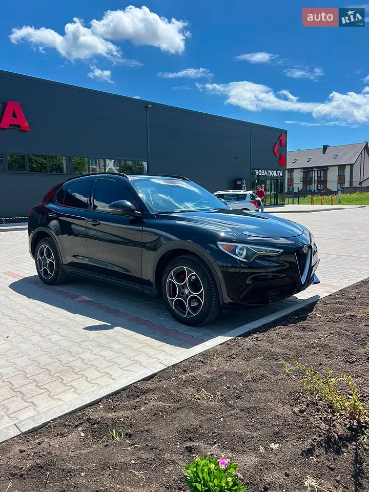 2018 Alfa Romeo Stelvio - мініатюра 31