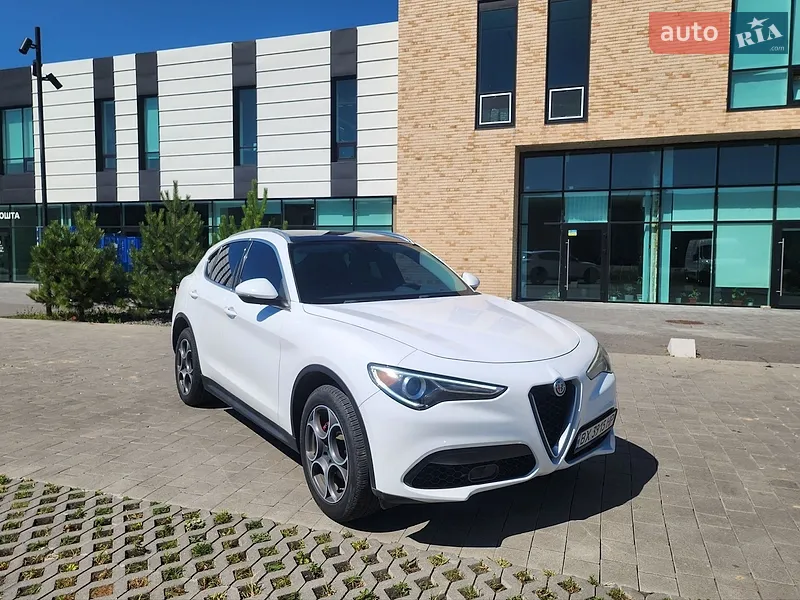 Alfa Romeo Stelvio 2018