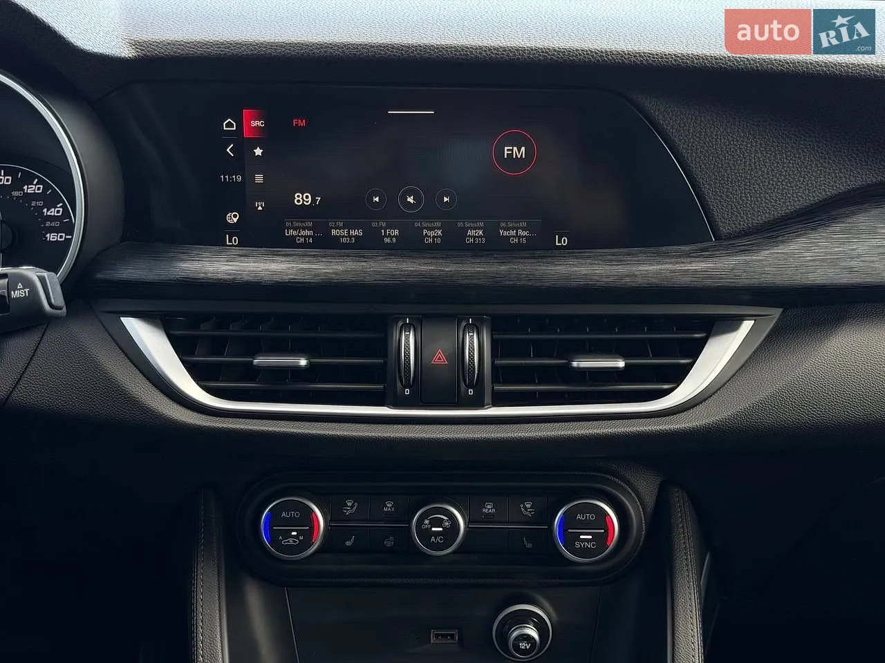 2020 Alfa Romeo Stelvio - мініатюра 41