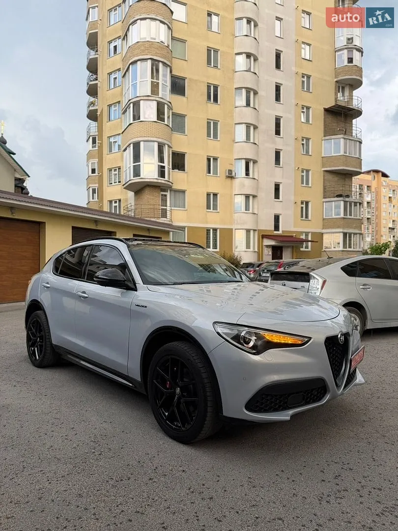 2021 Alfa Romeo Stelvio - мініатюра 8