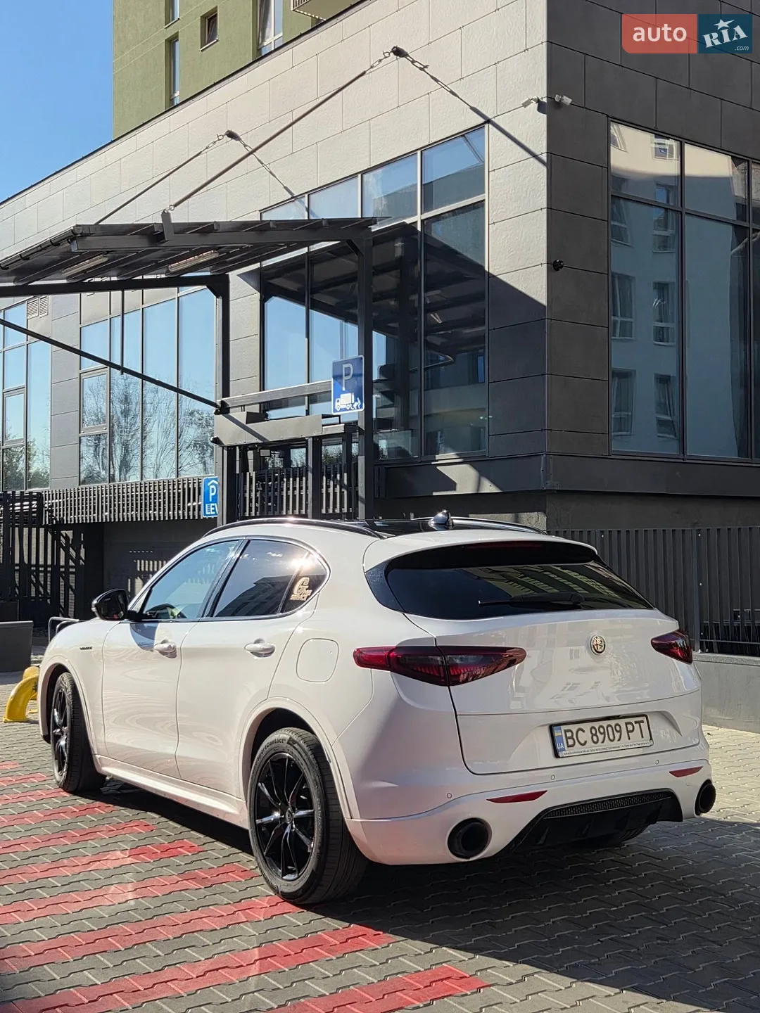 2018 Alfa Romeo Stelvio - мініатюра 3