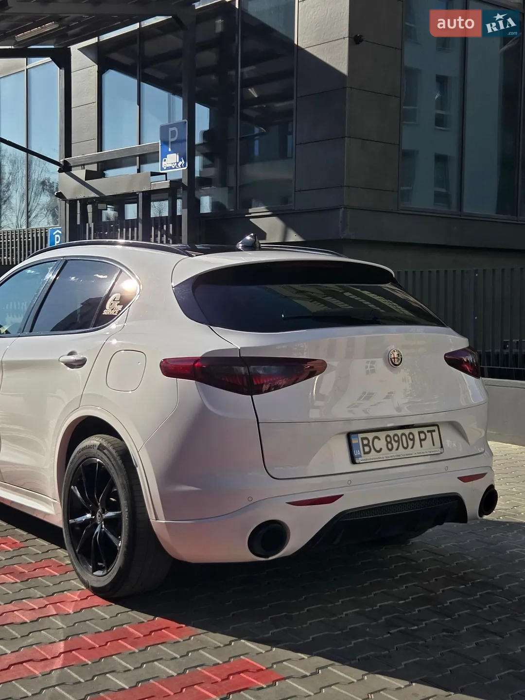 2018 Alfa Romeo Stelvio - мініатюра 6