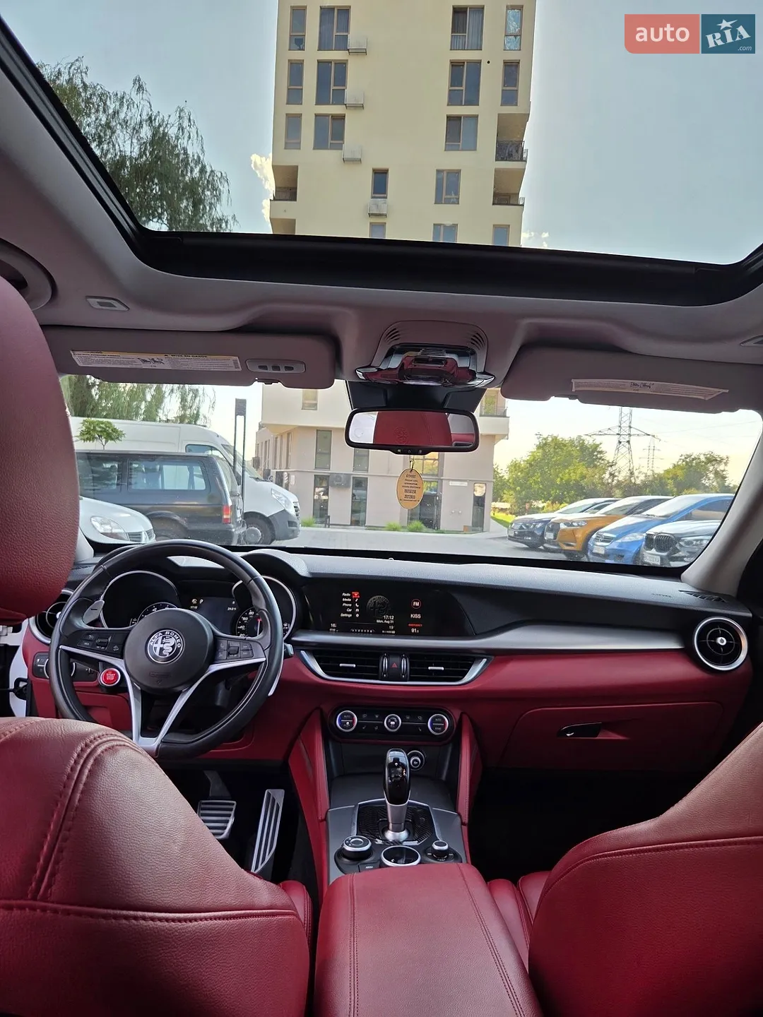 2018 Alfa Romeo Stelvio - мініатюра 14