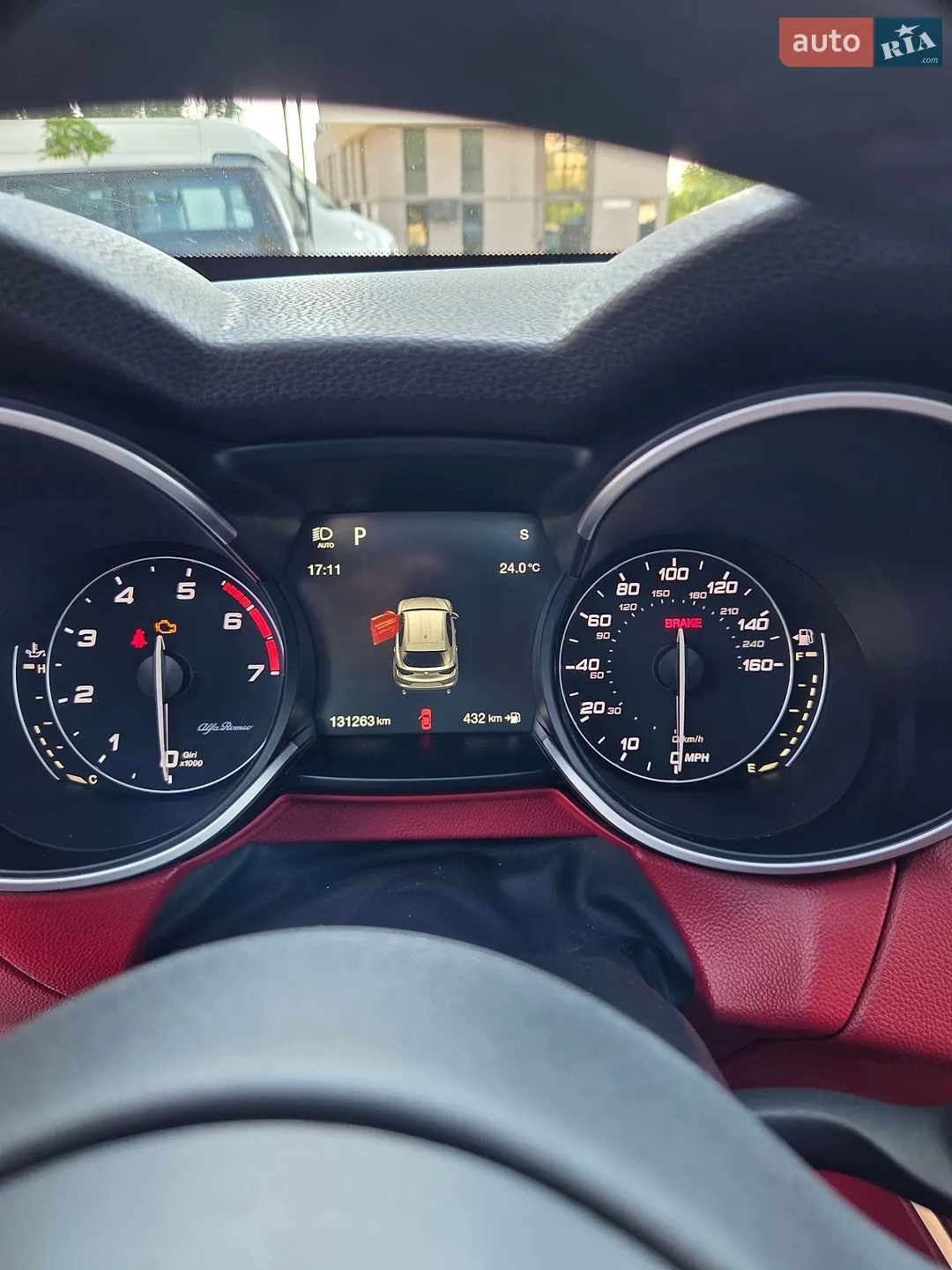 2018 Alfa Romeo Stelvio - мініатюра 17