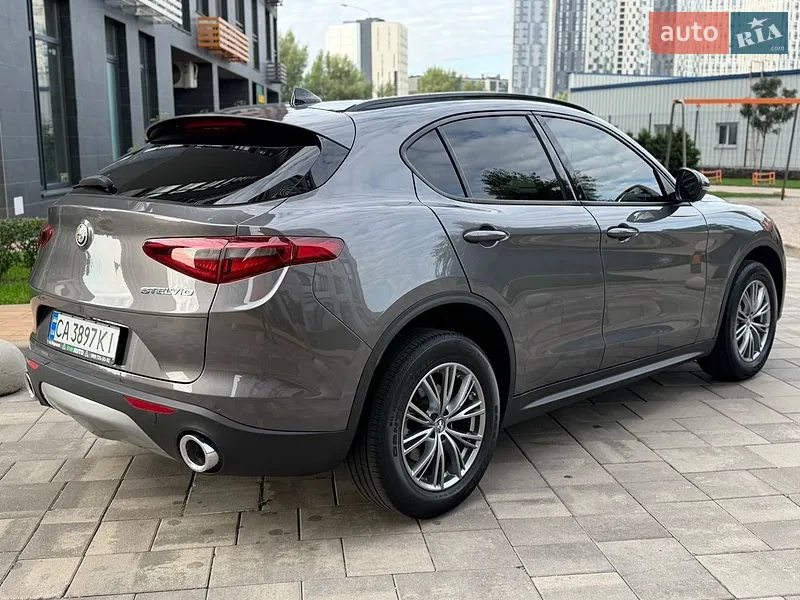 Alfa Romeo Stelvio