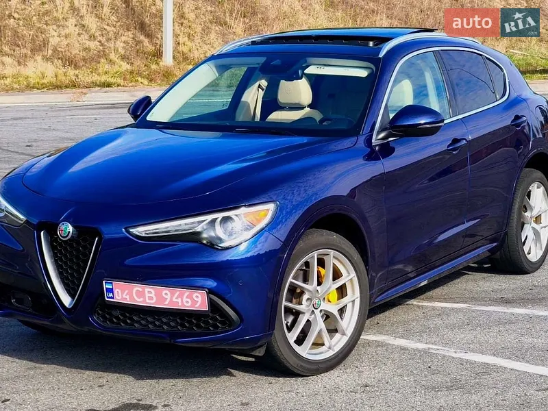 Alfa Romeo Stelvio 2021