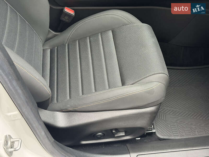 Внедорожник / Кроссовер Alfa Romeo Tonale 2023 в Киеве фото 21 Внедорожник / Кроссовер Alfa Romeo Tonale 2023 в Киеве