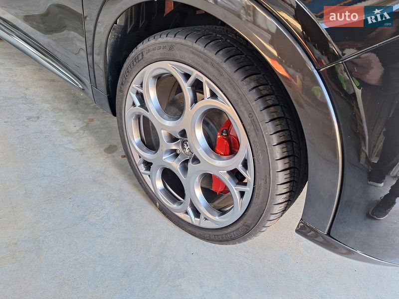 Внедорожник / Кроссовер Alfa Romeo Tonale 2023 в Полтаве