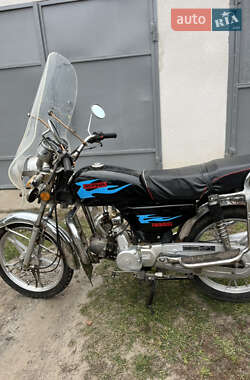 Мопеди Alpha 72 2008 в Жовкві
