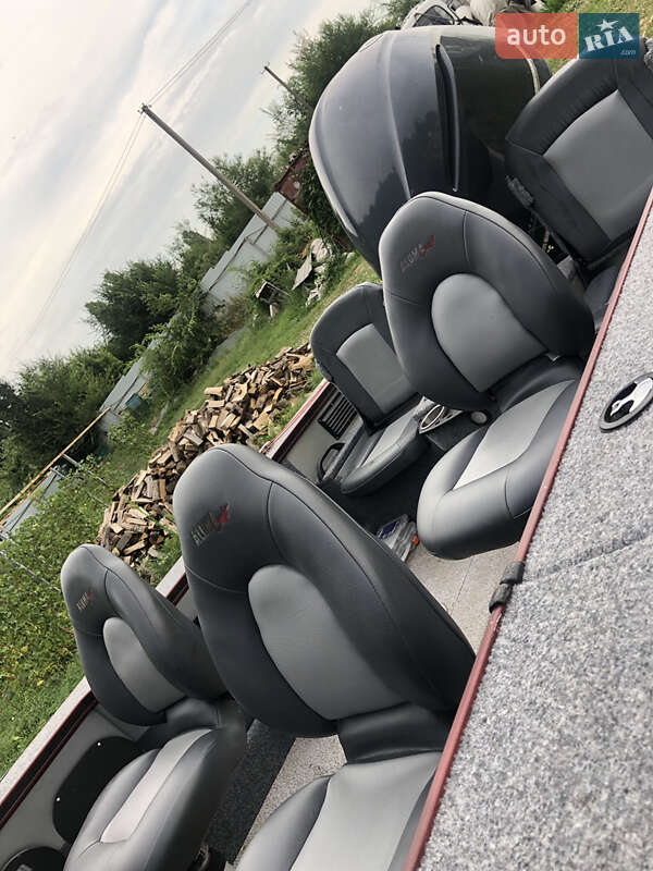 Катер Alumacraft Trophy 2017 в Полтаве